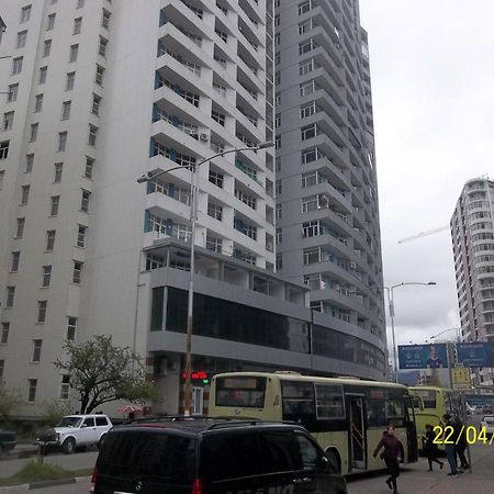 Мате Apartment Batumi Esterno foto