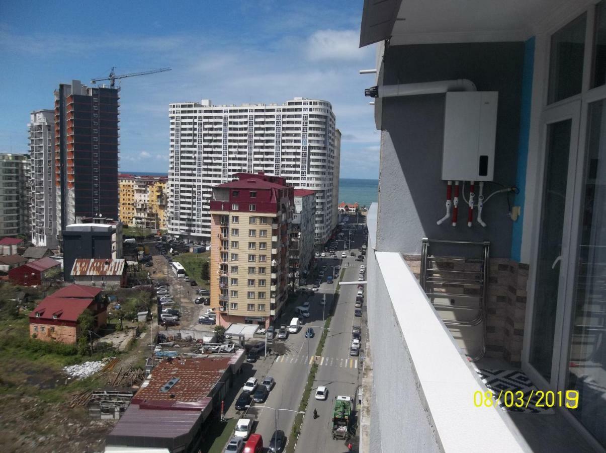 Мате Apartment Batumi Esterno foto