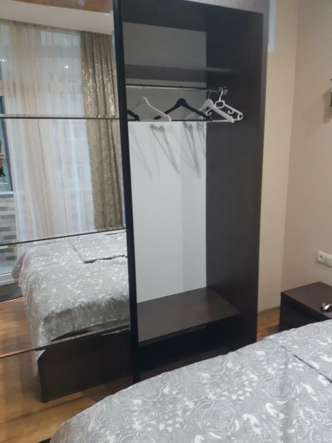 Мате Apartment Batumi Esterno foto