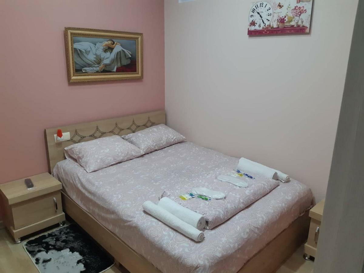 Мате Apartment Batumi Esterno foto